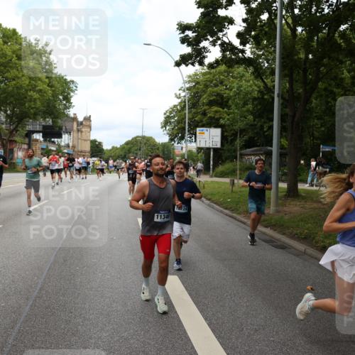 29.06.2025 - hella hamburg halbmarathon Yannick Fuchs http://msf.ph/oto/8158757 29.06.2025 10:38:38 20KM 1057, 1220, 1391, 1415, 1468, 1558, 1782, 1902, 1941, 2365, 2402, 2415, 2816, 3004, 3021, 3305, 3907, 4310, 4425, 4981, 4991, 4999, 5231, 5275, 5476, 5624, 5884, 6490, 6903, 7005, 7191, 7322, 8063, 8722, 9081, 9159, 9374, 9444, 9633, 10193, 10596, 10669, 10930, 11346, 11469, 12159, 12554, 12711, 12966, 13123, 13421, 13996, 14667, 14798, 14816, 15185, 15225, 15233, 15280, 15512, 15862, 16062, 16224, 16316, 16506, 16893, 17097, 17251, 17729, 17748, 18560, 18806 meine-sportfotos.de