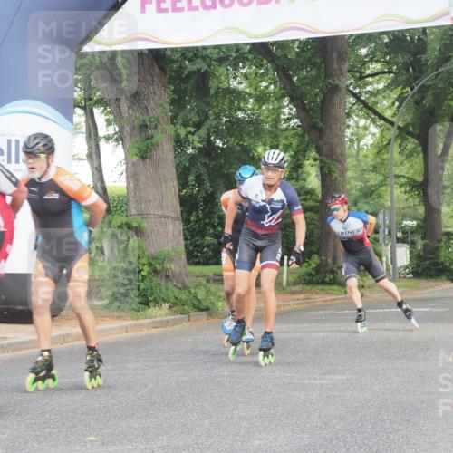 29.06.2025 - hella hamburg halbmarathon KatJ http://msf.ph/oto/8158795 29.06.2025 09:04:57 Zwischen KM18-KM19  meine-sportfotos.de