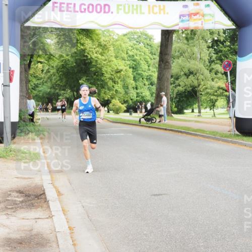 29.06.2025 - hella hamburg halbmarathon MichiJ http://msf.ph/oto/8158819 29.06.2025 10:09:39 Zwischen KM18-KM19  meine-sportfotos.de