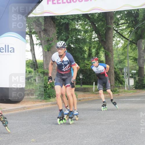 29.06.2025 - hella hamburg halbmarathon KatJ http://msf.ph/oto/8158825 29.06.2025 09:04:57 Zwischen KM18-KM19  meine-sportfotos.de