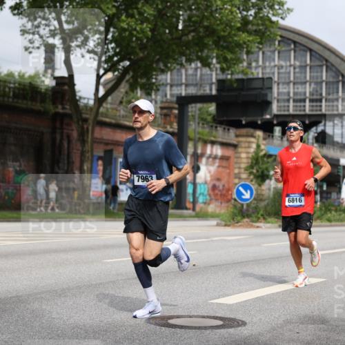 29.06.2025 - hella hamburg halbmarathon Yannick Fuchs http://msf.ph/oto/8158951 29.06.2025 10:19:23 20KM 2459, 6816, 7331, 7963, 9269, 10234, 10780, 11194, 11678, 12360, 13440, 14753, 17614, 18569, 19041 meine-sportfotos.de