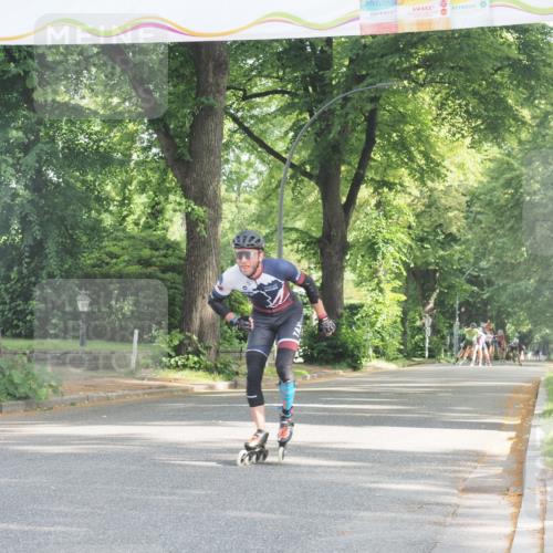 29.06.2025 - hella hamburg halbmarathon KatJ http://msf.ph/oto/8158981 29.06.2025 09:06:13 Zwischen KM18-KM19  meine-sportfotos.de