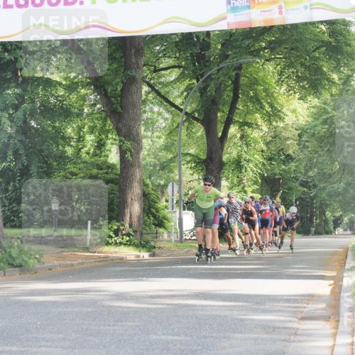 29.06.2025 - hella hamburg halbmarathon KatJ http://msf.ph/oto/8159065 29.06.2025 09:06:18 Zwischen KM18-KM19  meine-sportfotos.de