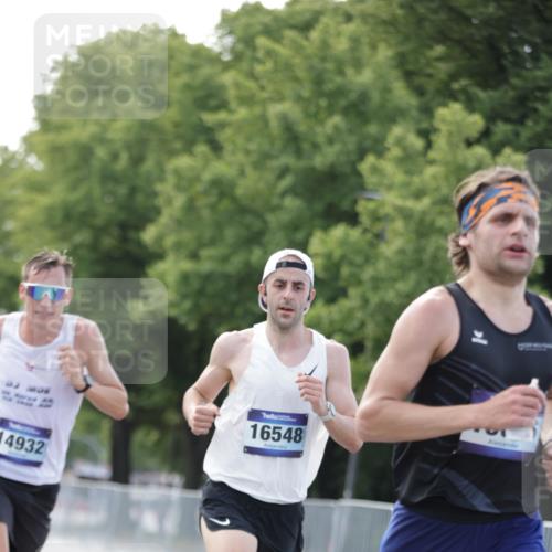 29.06.2025 - hella hamburg halbmarathon Jannik Wohlers http://msf.ph/oto/8159067 29.06.2025 09:39:01 Lombardsbrücke 4524, 6699, 13016, 14188, 14932, 15166, 16548, 18694, 19072 meine-sportfotos.de