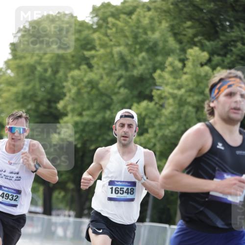 29.06.2025 - hella hamburg halbmarathon Jannik Wohlers http://msf.ph/oto/8159074 29.06.2025 09:39:01 Lombardsbrücke 4524, 6699, 13016, 14188, 14932, 15166, 16548, 18694, 19072 meine-sportfotos.de