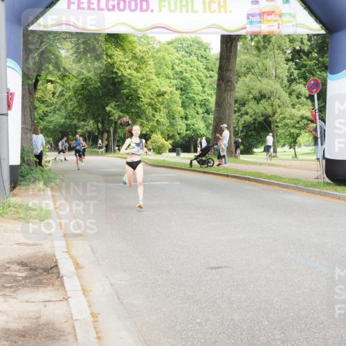 29.06.2025 - hella hamburg halbmarathon MichiJ http://msf.ph/oto/8159100 29.06.2025 10:09:50 Zwischen KM18-KM19 53, 6380, 11342 meine-sportfotos.de