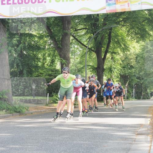 29.06.2025 - hella hamburg halbmarathon KatJ http://msf.ph/oto/8159112 29.06.2025 09:06:19 Zwischen KM18-KM19  meine-sportfotos.de