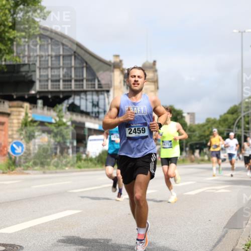 29.06.2025 - hella hamburg halbmarathon Yannick Fuchs http://msf.ph/oto/8159208 29.06.2025 10:19:35 20KM 2459, 5612, 7331, 7855, 9269, 10234, 11194, 11678, 14753, 17614, 18569, 18695, 19041 meine-sportfotos.de