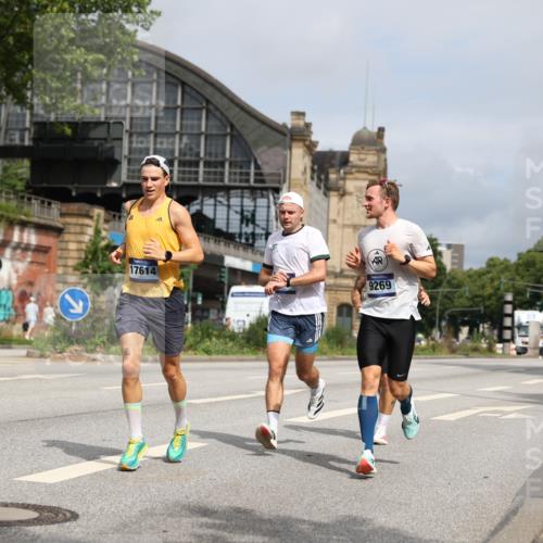 29.06.2025 - hella hamburg halbmarathon Yannick Fuchs http://msf.ph/oto/8159319 29.06.2025 10:19:40 20KM 2459, 5612, 7142, 7331, 7855, 9269, 11678, 14506, 14753, 17614, 18569, 18695, 19041 meine-sportfotos.de