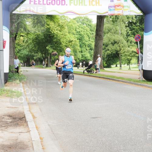 29.06.2025 - hella hamburg halbmarathon MichiJ http://msf.ph/oto/8159341 29.06.2025 10:09:55 Zwischen KM18-KM19 53, 6380 meine-sportfotos.de