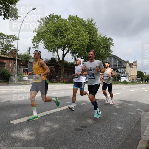 29.06.2025 - hella hamburg halbmarathon Yannick Fuchs http://msf.ph/oto/8159376 29.06.2025 10:19:41 20KM 2459, 5612, 7142, 7331, 7855, 9269, 11678, 14506, 14753, 17614, 18569, 18695, 19041 meine-sportfotos.de