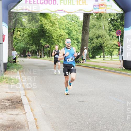 29.06.2025 - hella hamburg halbmarathon MichiJ http://msf.ph/oto/8159392 29.06.2025 10:09:56 Zwischen KM18-KM19 53, 6380 meine-sportfotos.de