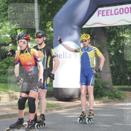 29.06.2025 - hella hamburg halbmarathon KatJ http://msf.ph/oto/8159407 29.06.2025 09:06:23 Zwischen KM18-KM19  meine-sportfotos.de