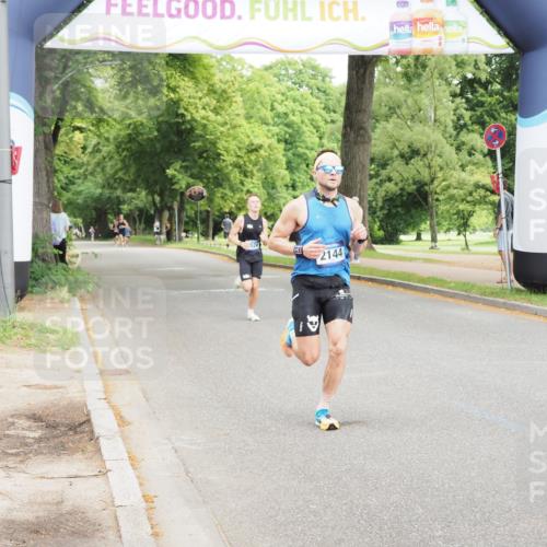29.06.2025 - hella hamburg halbmarathon MichiJ http://msf.ph/oto/8159409 29.06.2025 10:09:56 Zwischen KM18-KM19 53, 6380 meine-sportfotos.de