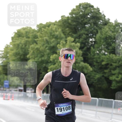 29.06.2025 - hella hamburg halbmarathon Jannik Wohlers http://msf.ph/oto/8159429 29.06.2025 09:39:12 Lombardsbrücke 51, 6699, 11342, 13016, 14932, 15166, 16548, 18694, 18848, 19108 meine-sportfotos.de