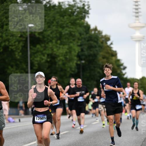 29.06.2025 - hella hamburg halbmarathon Dr. Thomas Lammeyer http://msf.ph/oto/8159502 29.06.2025 10:08:30 Kennedybrücke 1032, 1161, 1367, 1377, 1674, 2011, 2979, 3413, 3488, 4488, 4904, 5354, 5363, 5365, 5976, 6706, 6709, 10213, 10756, 10962 meine-sportfotos.de