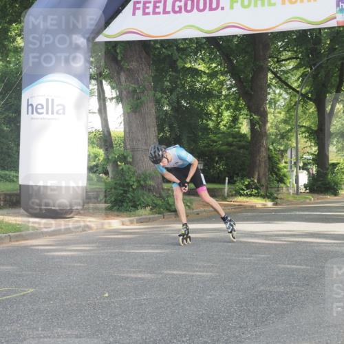 29.06.2025 - hella hamburg halbmarathon KatJ http://msf.ph/oto/8159524 29.06.2025 09:06:37 Zwischen KM18-KM19  meine-sportfotos.de