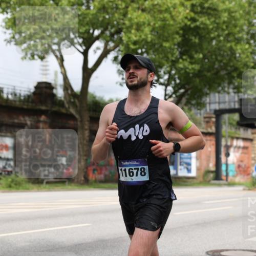 29.06.2025 - hella hamburg halbmarathon Yannick Fuchs http://msf.ph/oto/8159540 29.06.2025 10:19:48 20KM 1241, 2892, 5612, 7142, 7855, 11678, 13872, 14506, 16361, 17752, 18695, 18740 meine-sportfotos.de