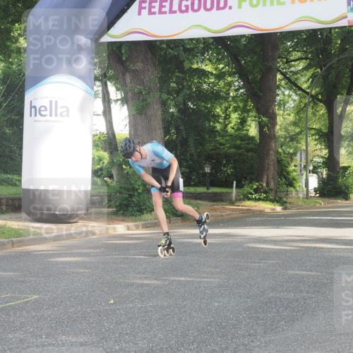 29.06.2025 - hella hamburg halbmarathon KatJ http://msf.ph/oto/8159541 29.06.2025 09:06:37 Zwischen KM18-KM19  meine-sportfotos.de