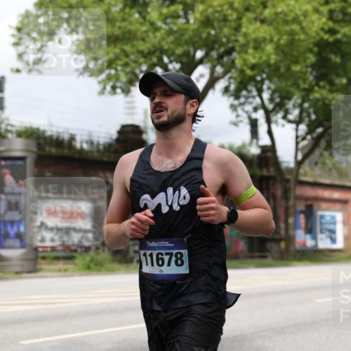 29.06.2025 - hella hamburg halbmarathon Yannick Fuchs http://msf.ph/oto/8159544 29.06.2025 10:19:48 20KM 1241, 2892, 5612, 7142, 7855, 11678, 13872, 14506, 16361, 17752, 18695, 18740 meine-sportfotos.de