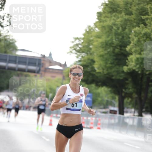 29.06.2025 - hella hamburg halbmarathon Jannik Wohlers http://msf.ph/oto/8159552 29.06.2025 09:39:15 Lombardsbrücke 51, 6699, 11342, 13016, 14932, 15166, 16548, 18848, 19108 meine-sportfotos.de