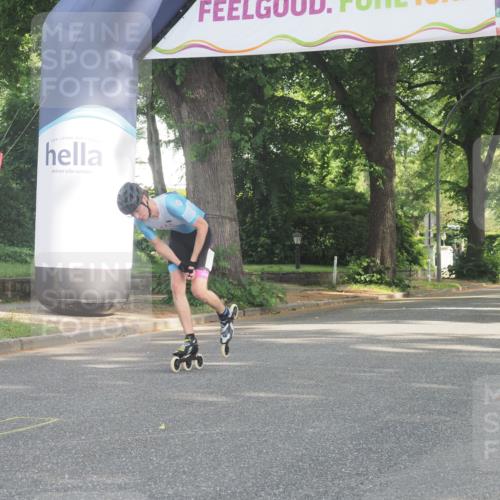29.06.2025 - hella hamburg halbmarathon KatJ http://msf.ph/oto/8159555 29.06.2025 09:06:37 Zwischen KM18-KM19  meine-sportfotos.de