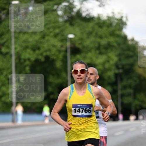 29.06.2025 - hella hamburg halbmarathon Dr. Thomas Lammeyer http://msf.ph/oto/8159582 29.06.2025 09:43:59 Kennedybrücke  meine-sportfotos.de