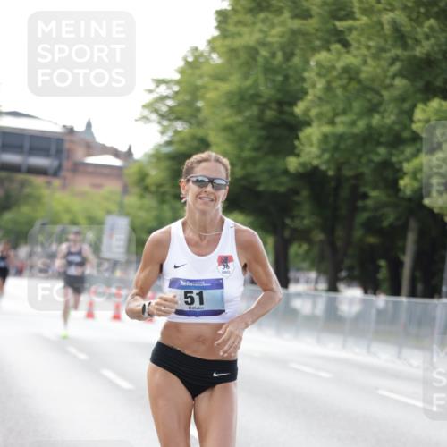 29.06.2025 - hella hamburg halbmarathon Jannik Wohlers http://msf.ph/oto/8159601 29.06.2025 09:39:15 Lombardsbrücke 51, 6699, 11342, 13016, 14932, 15166, 16548, 18848, 19108 meine-sportfotos.de