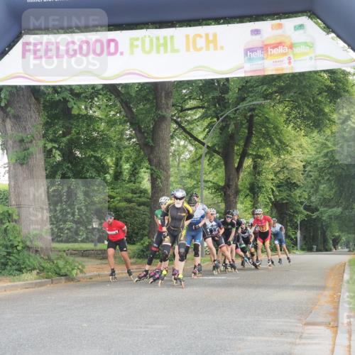 29.06.2025 - hella hamburg halbmarathon KatJ http://msf.ph/oto/8159658 29.06.2025 09:07:43 Zwischen KM18-KM19  meine-sportfotos.de