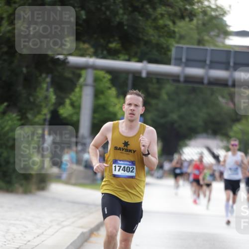 29.06.2025 - hella hamburg halbmarathon Jannik Wohlers http://msf.ph/oto/8159673 29.06.2025 09:39:18 Lombardsbrücke 51, 6699, 11342, 11678, 13016, 14932, 15166, 16548, 17402, 18848, 19108 meine-sportfotos.de