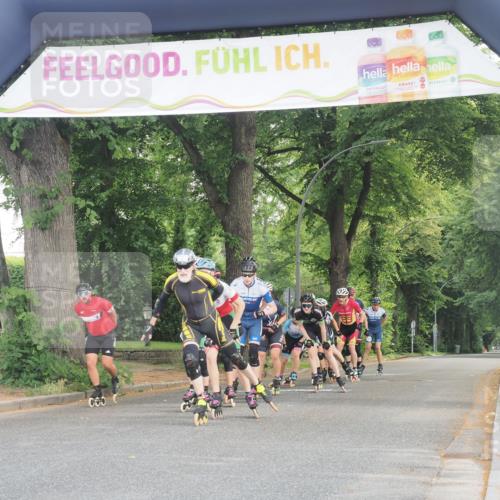 29.06.2025 - hella hamburg halbmarathon KatJ http://msf.ph/oto/8159692 29.06.2025 09:07:44 Zwischen KM18-KM19  meine-sportfotos.de