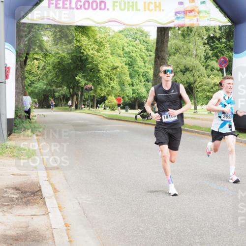 29.06.2025 - hella hamburg halbmarathon MichiJ http://msf.ph/oto/8159773 29.06.2025 10:10:12 Zwischen KM18-KM19 2659, 19108 meine-sportfotos.de
