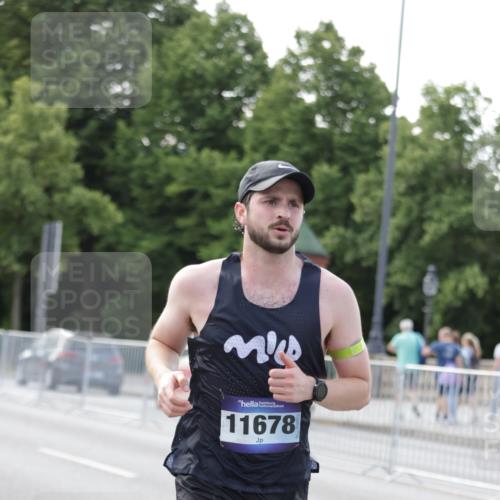 29.06.2025 - hella hamburg halbmarathon Jannik Wohlers http://msf.ph/oto/8159816 29.06.2025 09:39:23 Lombardsbrücke 51, 6380, 11342, 11678, 14933, 17402, 18848, 19108 meine-sportfotos.de