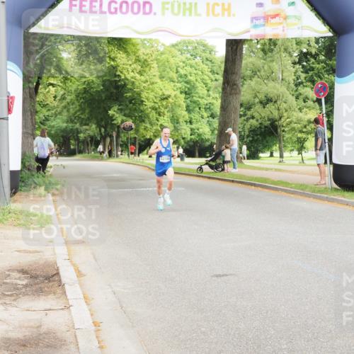 29.06.2025 - hella hamburg halbmarathon MichiJ http://msf.ph/oto/8159856 29.06.2025 10:10:22 Zwischen KM18-KM19 14188 meine-sportfotos.de