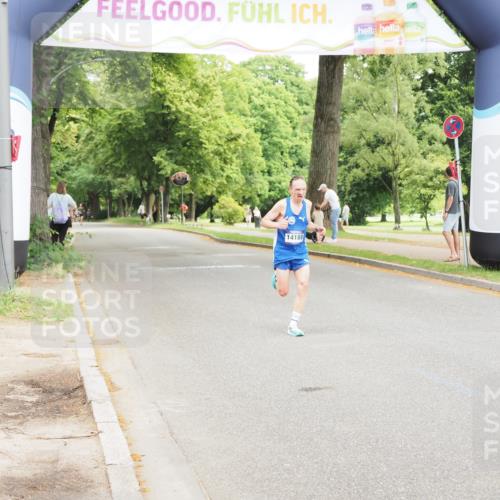 29.06.2025 - hella hamburg halbmarathon MichiJ http://msf.ph/oto/8159933 29.06.2025 10:10:23 Zwischen KM18-KM19 14188 meine-sportfotos.de