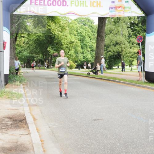 29.06.2025 - hella hamburg halbmarathon MichiJ http://msf.ph/oto/8160012 29.06.2025 10:10:40 Zwischen KM18-KM19  meine-sportfotos.de