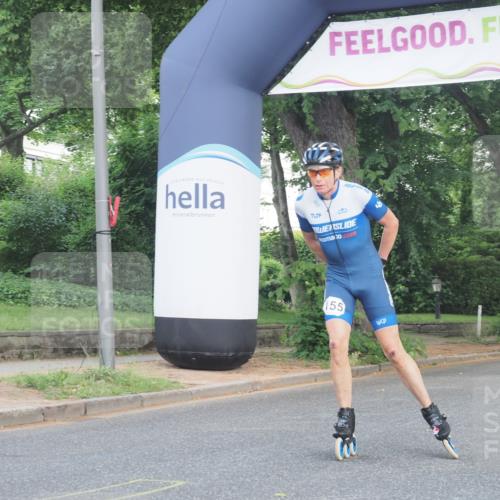 29.06.2025 - hella hamburg halbmarathon KatJ http://msf.ph/oto/8160015 29.06.2025 09:07:47 Zwischen KM18-KM19  meine-sportfotos.de