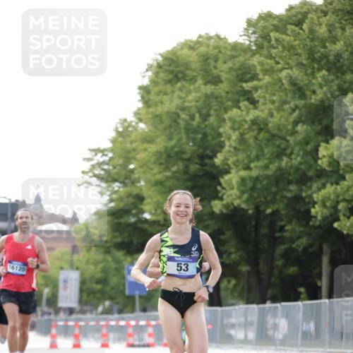 29.06.2025 - hella hamburg halbmarathon Jannik Wohlers http://msf.ph/oto/8160065 29.06.2025 09:39:31 Lombardsbrücke 51, 53, 2144, 3720, 6380, 11678, 14933, 16120, 17402 meine-sportfotos.de