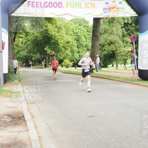 29.06.2025 - hella hamburg halbmarathon MichiJ http://msf.ph/oto/8160176 29.06.2025 10:10:50 Zwischen KM18-KM19 9255, 18848 meine-sportfotos.de
