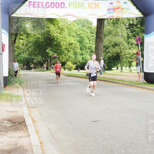 29.06.2025 - hella hamburg halbmarathon MichiJ http://msf.ph/oto/8160186 29.06.2025 10:10:50 Zwischen KM18-KM19 9255, 18848 meine-sportfotos.de
