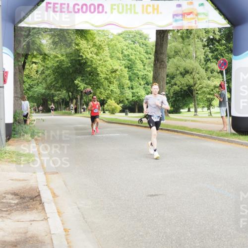 29.06.2025 - hella hamburg halbmarathon MichiJ http://msf.ph/oto/8160199 29.06.2025 10:10:50 Zwischen KM18-KM19 9255, 18848 meine-sportfotos.de