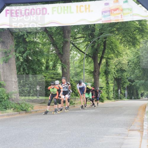29.06.2025 - hella hamburg halbmarathon KatJ http://msf.ph/oto/8160202 29.06.2025 09:08:42 Zwischen KM18-KM19  meine-sportfotos.de