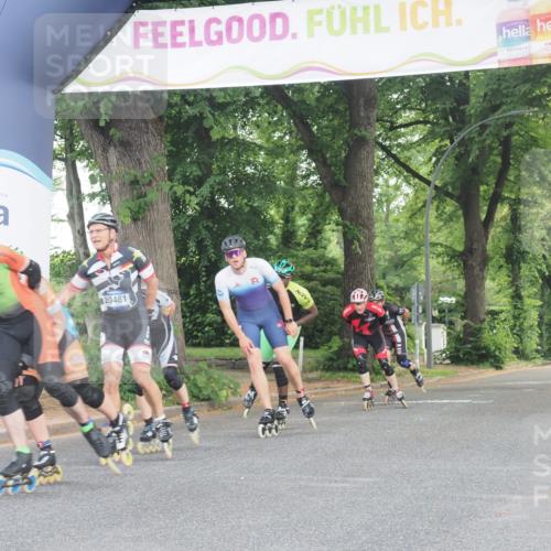 29.06.2025 - hella hamburg halbmarathon KatJ http://msf.ph/oto/8160296 29.06.2025 09:08:43 Zwischen KM18-KM19  meine-sportfotos.de
