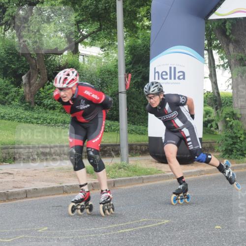 29.06.2025 - hella hamburg halbmarathon KatJ http://msf.ph/oto/8160434 29.06.2025 09:08:45 Zwischen KM18-KM19  meine-sportfotos.de