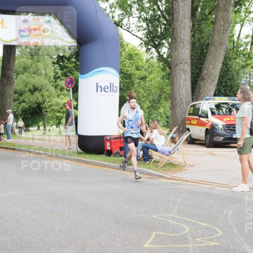 29.06.2025 - hella hamburg halbmarathon MichiJ http://msf.ph/oto/8160437 29.06.2025 10:10:58 Zwischen KM18-KM19 54, 11829 meine-sportfotos.de