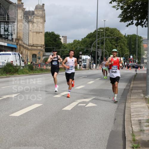 29.06.2025 - hella hamburg halbmarathon Yannick Fuchs http://msf.ph/oto/8160492 29.06.2025 10:20:28 20KM 1271, 2483, 8376, 10867, 11078, 11994, 13913, 14113, 14836, 15483, 16484 meine-sportfotos.de