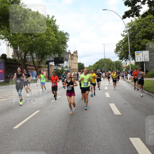 29.06.2025 - hella hamburg halbmarathon Yannick Fuchs http://msf.ph/oto/8160526 29.06.2025 10:38:49 20KM 1057, 1220, 1391, 1468, 1782, 1902, 1941, 2365, 2402, 2415, 3004, 3021, 3098, 3305, 4310, 4691, 4991, 4999, 5231, 5275, 5476, 5884, 6903, 7191, 7322, 7710, 8722, 8928, 9159, 9444, 10193, 10596, 11469, 12159, 12554, 12711, 13123, 14351, 14667, 14798, 14816, 15185, 15225, 15233, 15280, 16316, 16506, 16893, 17097, 17406, 17729, 17748, 18560, 18806, 19207 meine-sportfotos.de