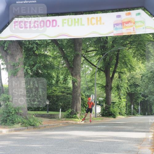 29.06.2025 - hella hamburg halbmarathon KatJ http://msf.ph/oto/8160534 29.06.2025 09:09:46 Zwischen KM18-KM19  meine-sportfotos.de