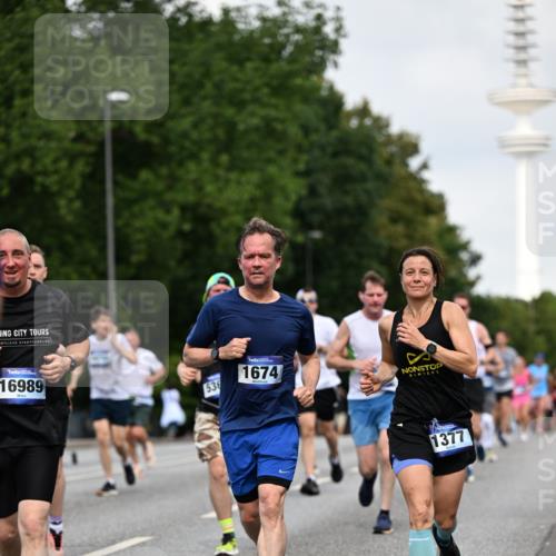 29.06.2025 - hella hamburg halbmarathon Dr. Thomas Lammeyer http://msf.ph/oto/8160558 29.06.2025 10:08:34 Kennedybrücke 1161, 1367, 1377, 1674, 2011, 3413, 3488, 4146, 4488, 4904, 5354, 5365, 5976, 6311, 6706, 6709, 8217, 10213, 10756, 10962 meine-sportfotos.de