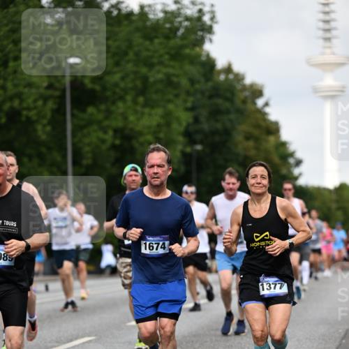 29.06.2025 - hella hamburg halbmarathon Dr. Thomas Lammeyer http://msf.ph/oto/8160572 29.06.2025 10:08:35 Kennedybrücke 1161, 1367, 1377, 1674, 2011, 3413, 3488, 4146, 4488, 4904, 5354, 5365, 5976, 6311, 6706, 6709, 8217, 10213, 10756, 10962 meine-sportfotos.de